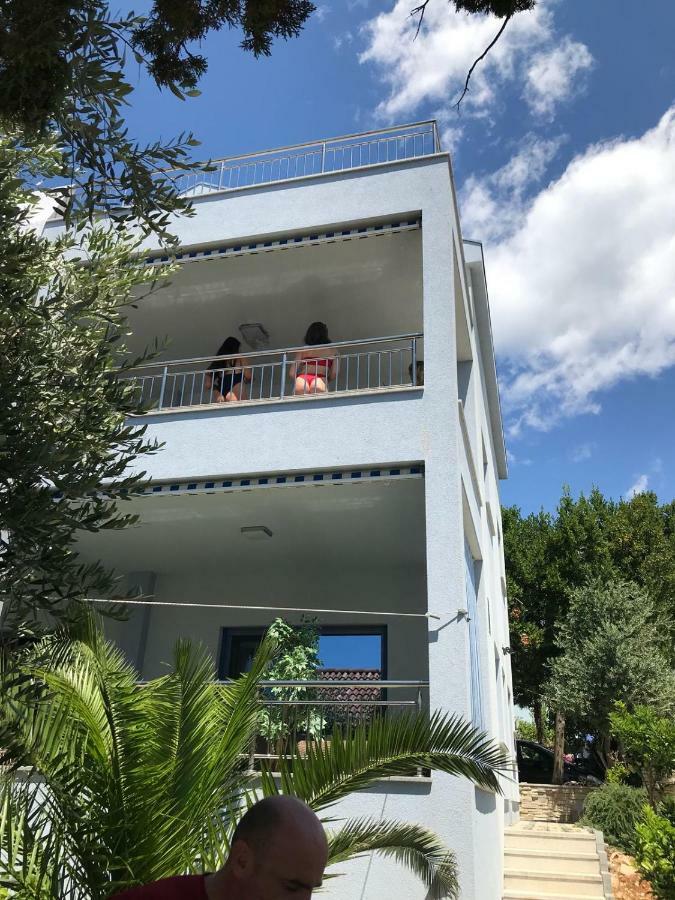Apartment Nicole Novalja Dış mekan fotoğraf